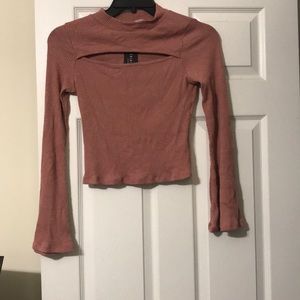 Bell sleeve shirt